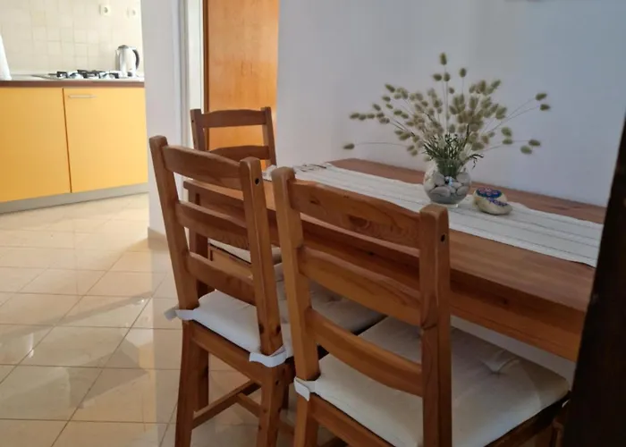 Διαμέρισμα Ana's